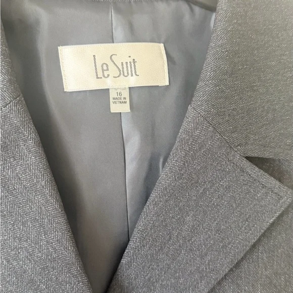 Le Suit Navy Blue Herringbone Two-piece Suit blazer and trousers New with tags - Picture 5 of 14